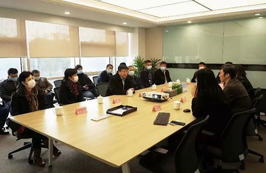上海市副市长陈群一行莅临上eat365正版集团视察调研